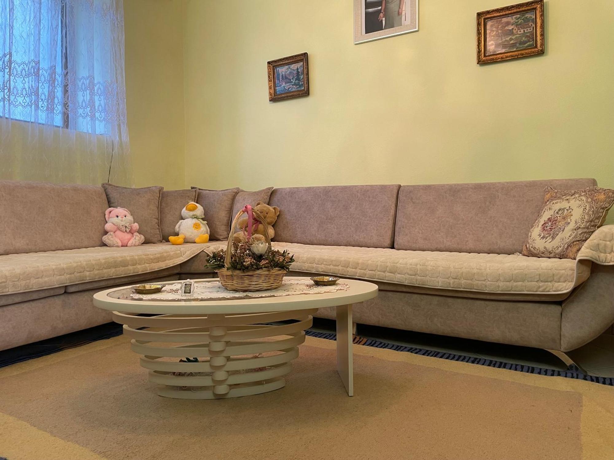 Luigi Guest House Gjirokastra Kültér fotó